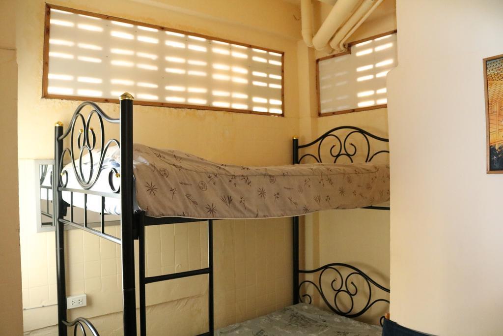 Apartamento Eco House Bangkok Exterior foto